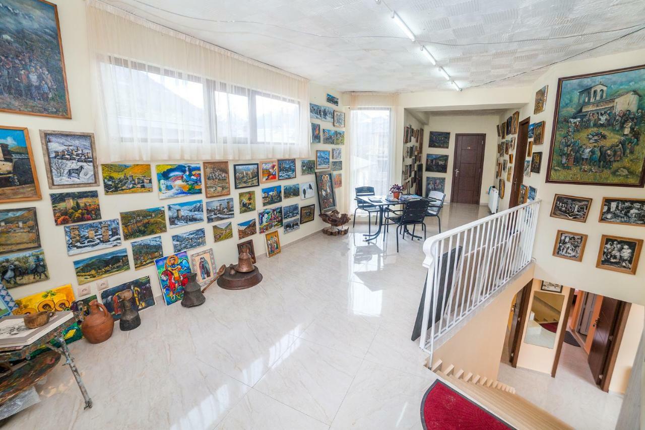 Hotel Gallery Μέστια Εξωτερικό φωτογραφία